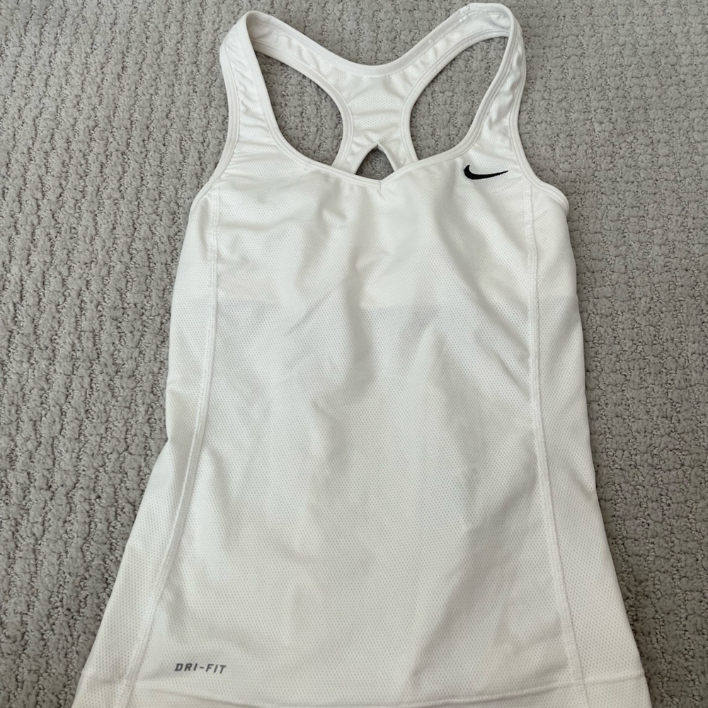 Nike dri-fit tennis sports tank built in sports bra